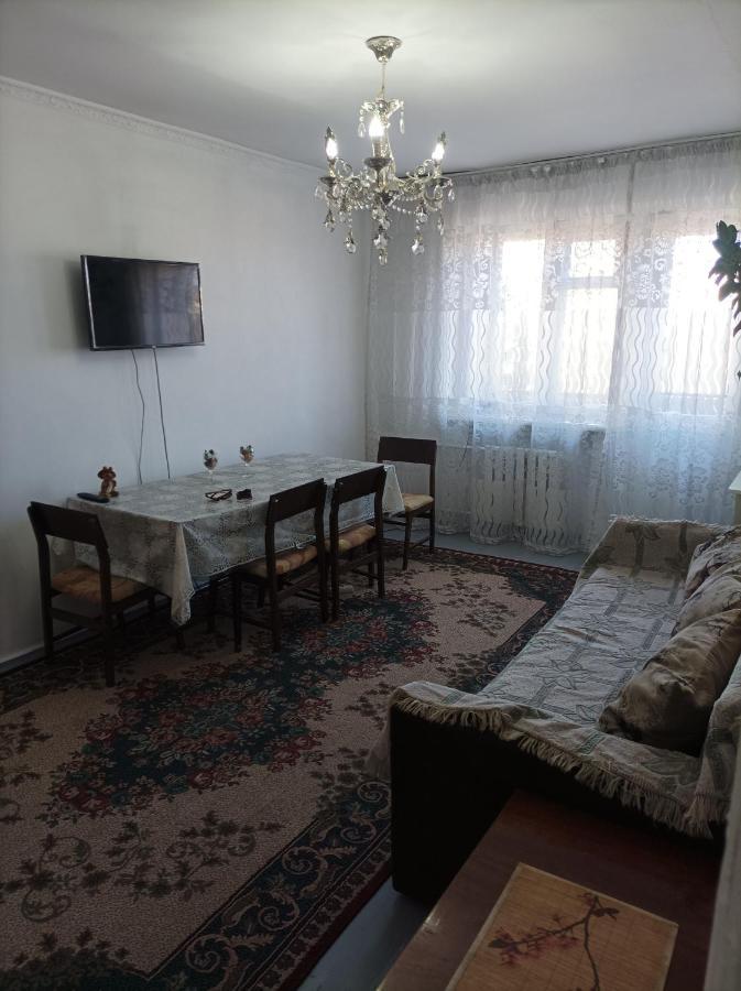 Аппартаментов В Золотом Квадрате Bișkek Exterior foto